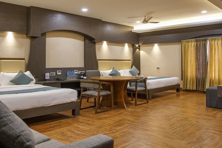 Room 14 of 42