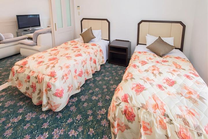 Room 22 of 59