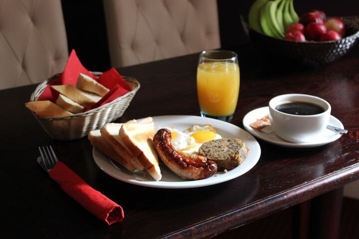 Breakfast/Coffee Service 13 of 17