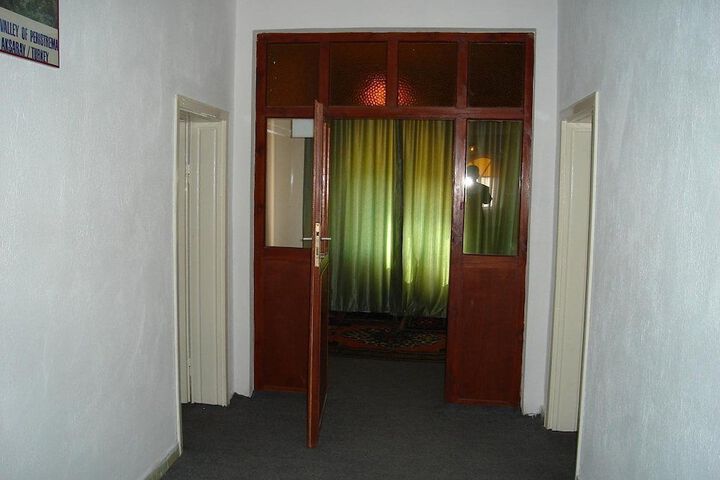 Ballroom/Hall 19 of 32