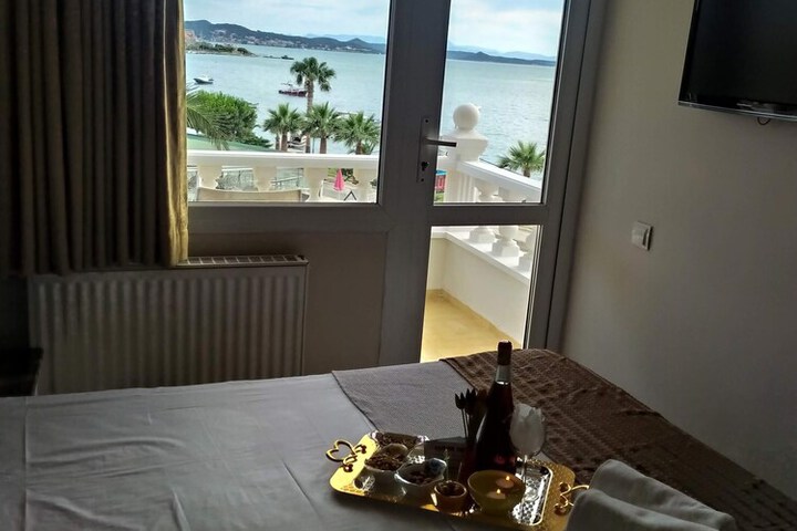 Room 21 of 70