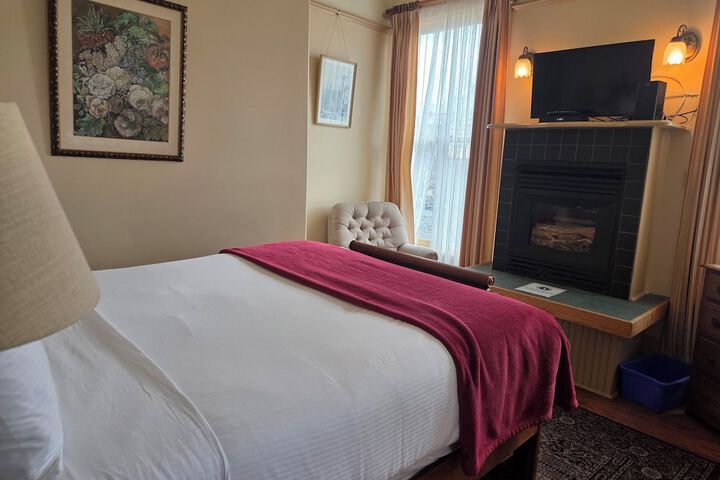 Room 22 of 60