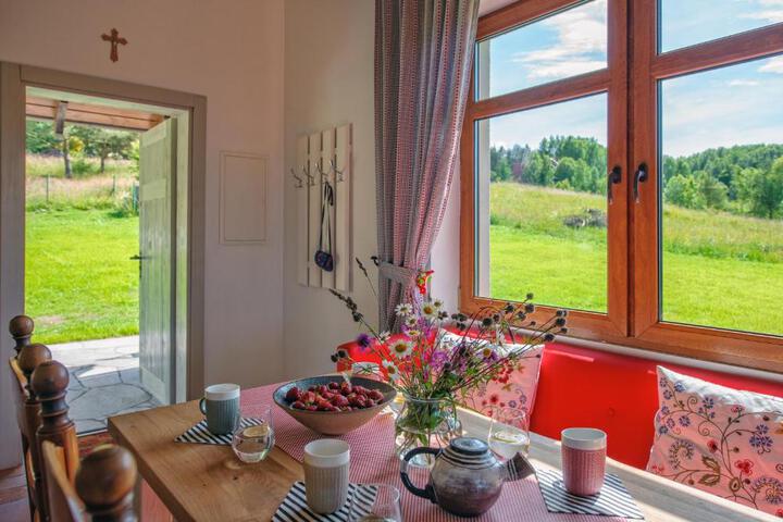 Malinowe Wzgórze domki 60 m2 z balią na wyłączność