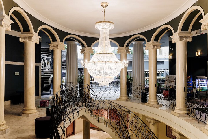 Hotel Lobby