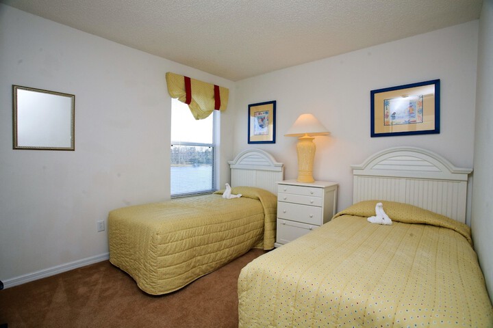 Room 25 of 92