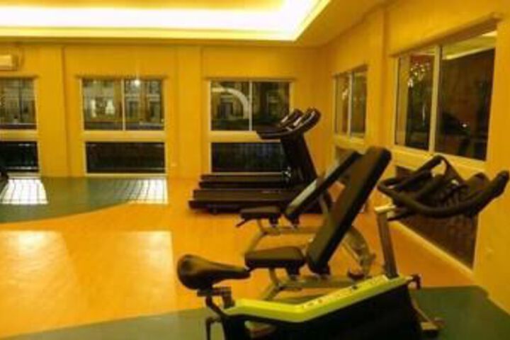 Health and Fitness 30 of 103