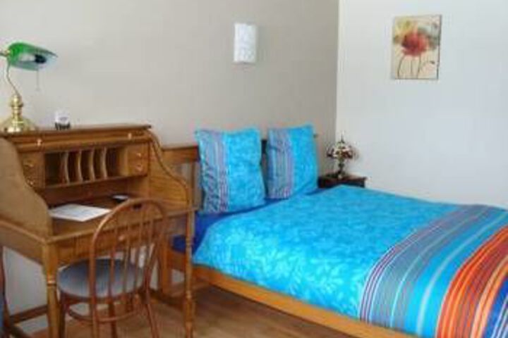Room 16 of 30