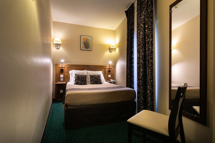 Room 21 of 67