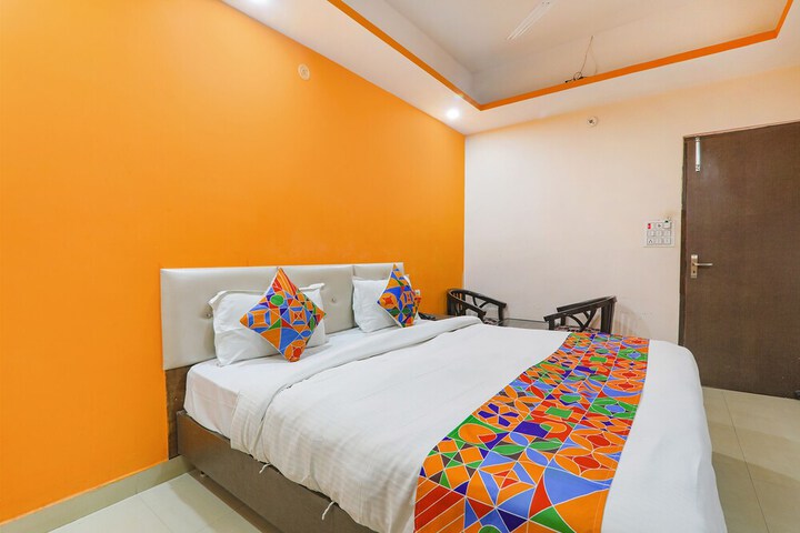 Room 19 of 26