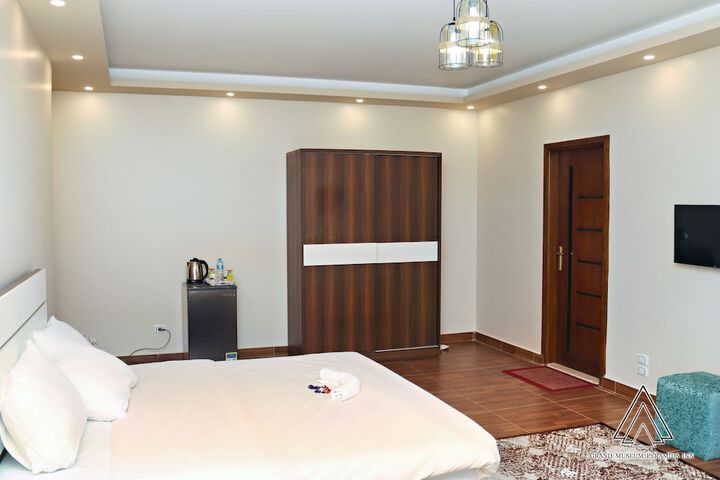 Room 58 of 134