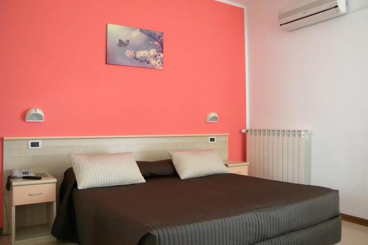 Room 31 of 71