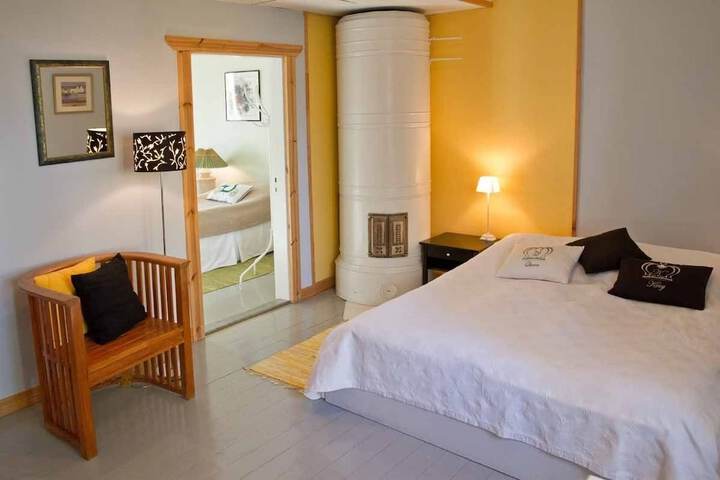 Room 10 of 70