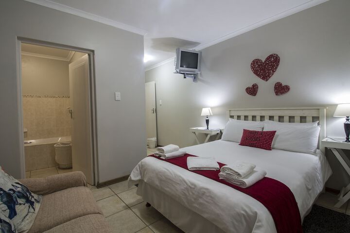 Room 9 of 24