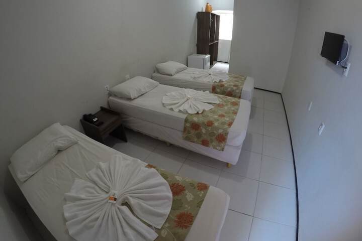 Room 9 of 37