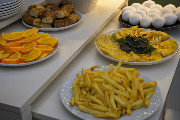 Dining 59 of 69