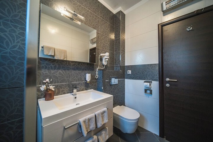 Clean Restrooms