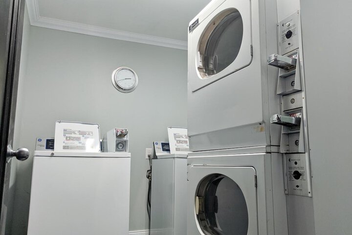 Laundry 12 of 21
