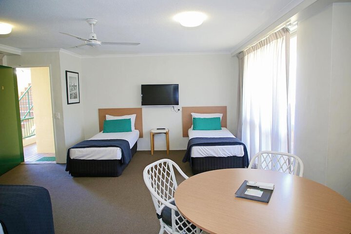 Room 13 of 41