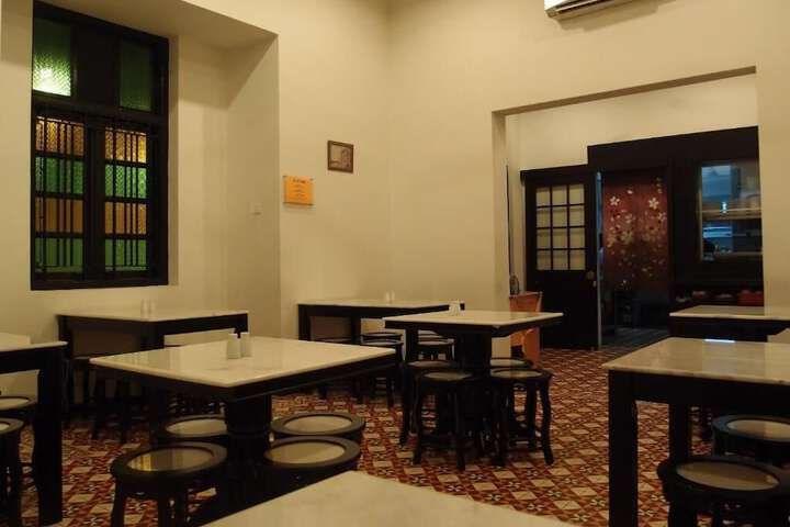 Dining Photos