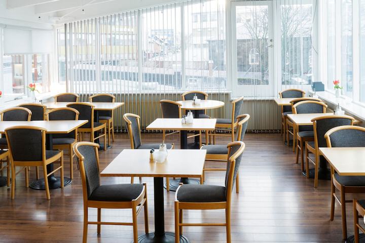 Breakfast area