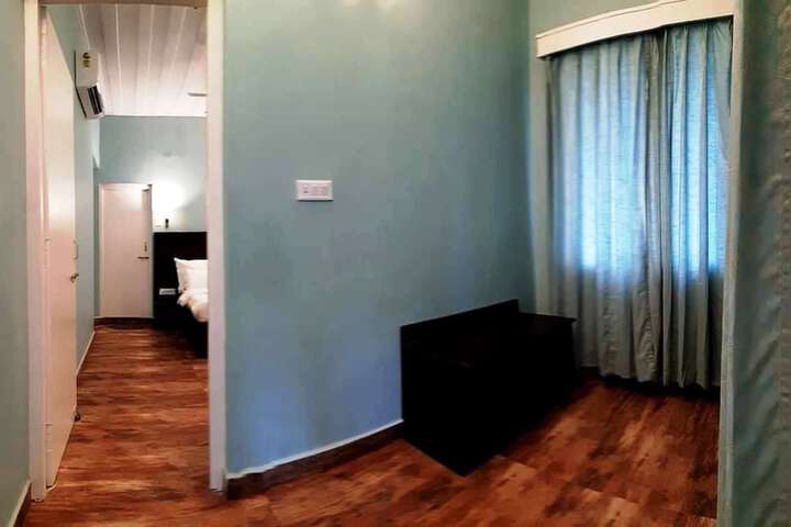 Room 19 of 60