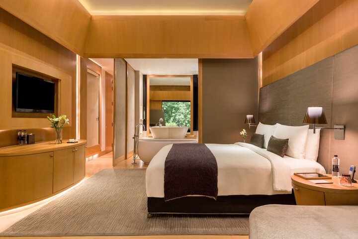 Room 6 of 41