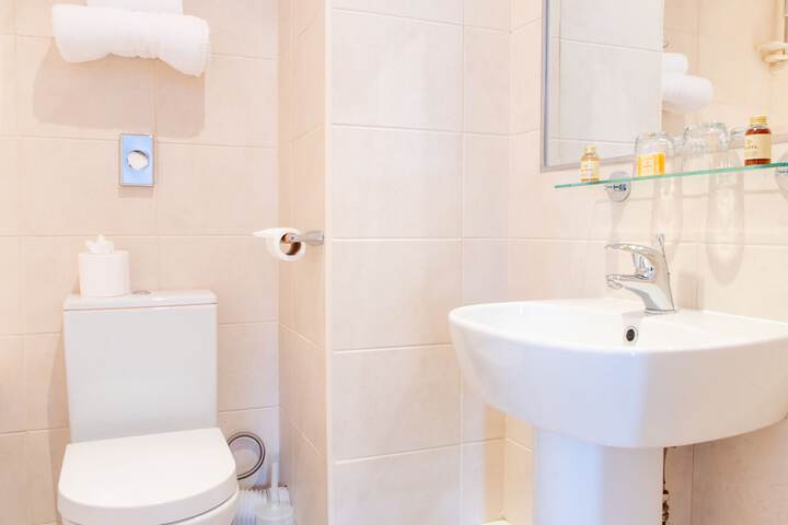 Bath Photo