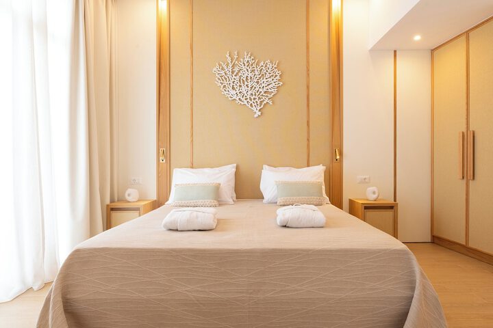 Room 9 of 62
