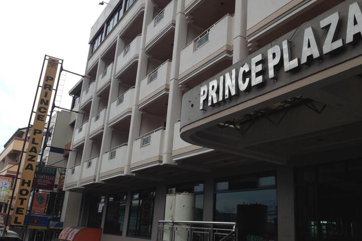 Prince Plaza Hotel