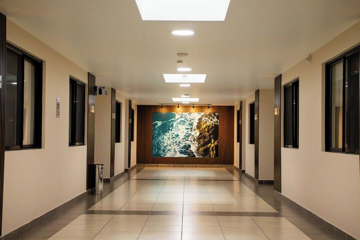 Ballroom/Hall 37 of 43
