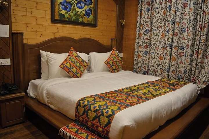 Hotel Royale Comfort Pahalgam
