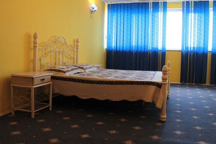 Elling on Prosvescheniya St. 122 1