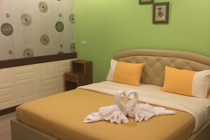 Room 4 of 29