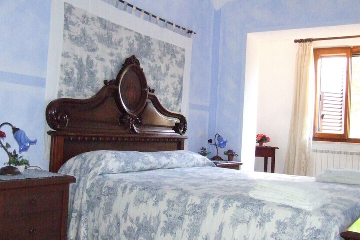 Room 2 of 45