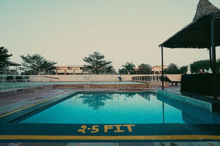 Pool 38 of 101