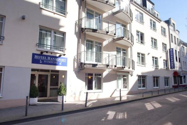 Photo 25