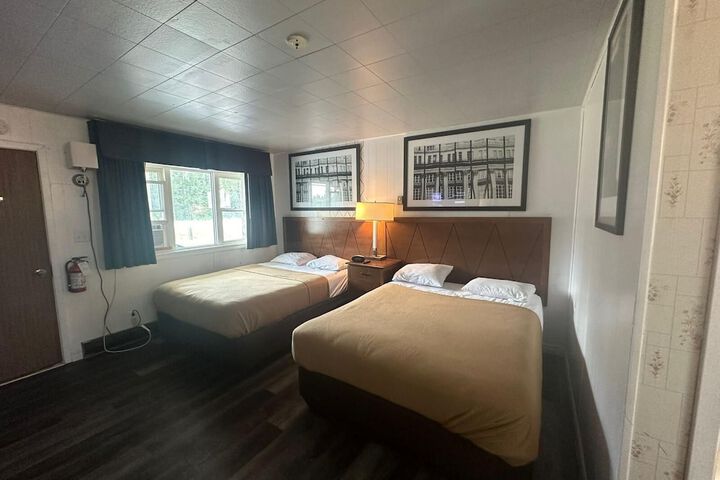 Room 14 of 42
