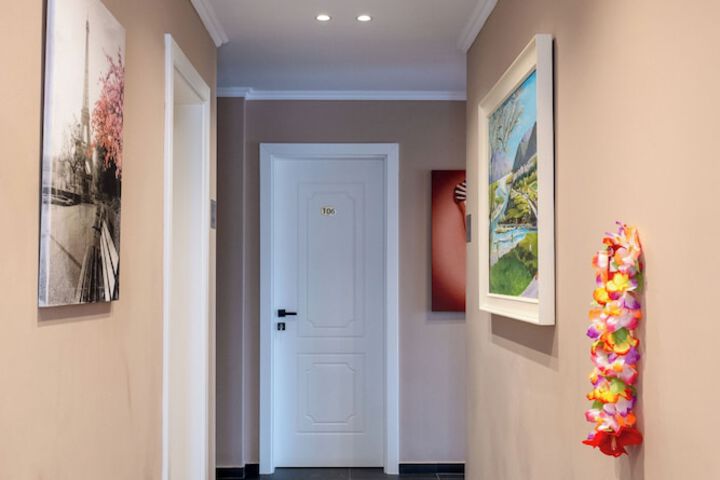 Hotel Interior 8 of 129