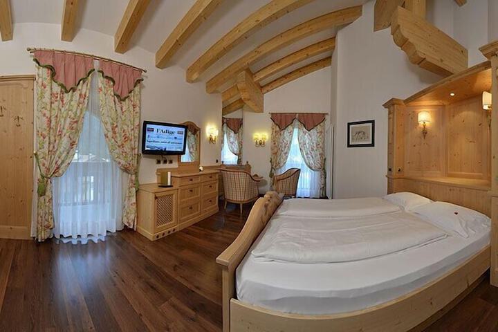 Room 14 of 55
