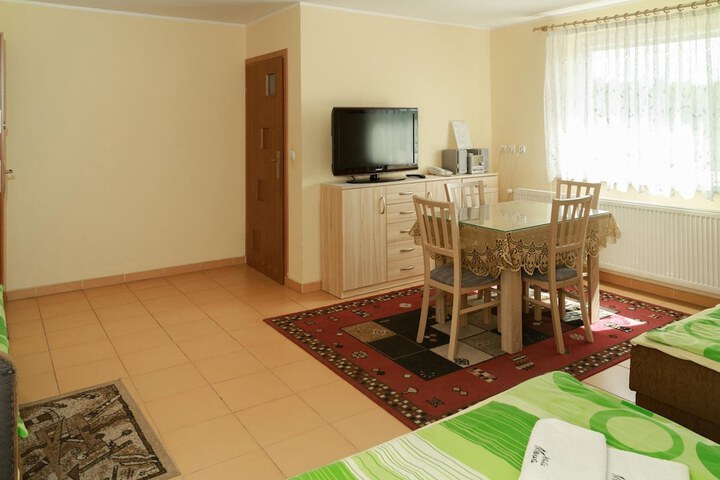 Room 19 of 36