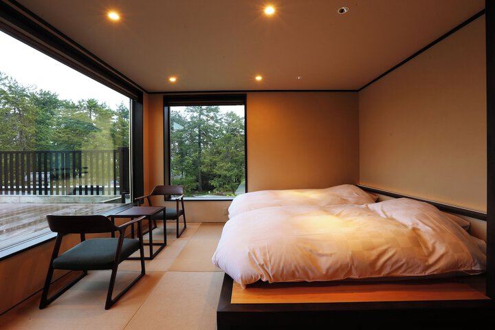 Room 14 of 134
