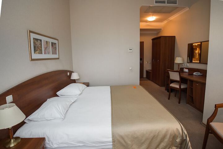 Room 20 of 61