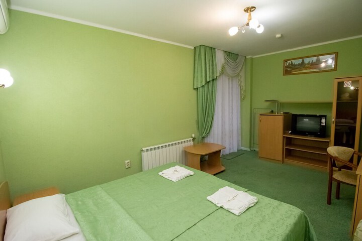 Room 19 of 129