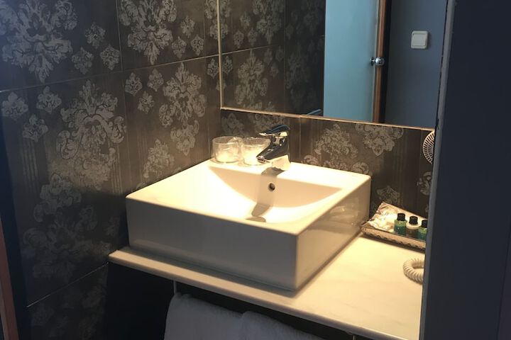 Bath Interior