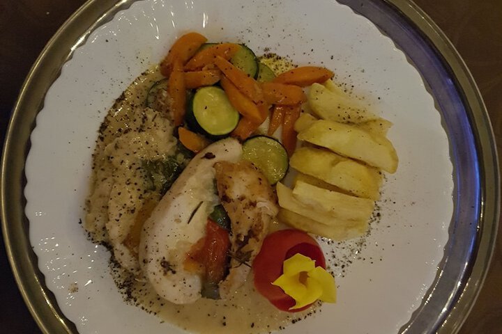 Dining 100 of 121