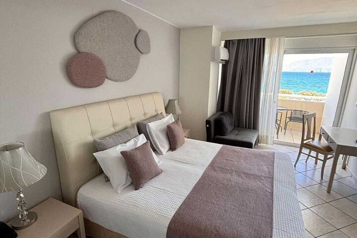 Room 42 of 154