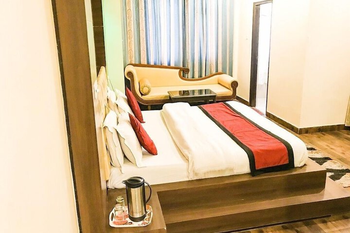 Room 29 of 50