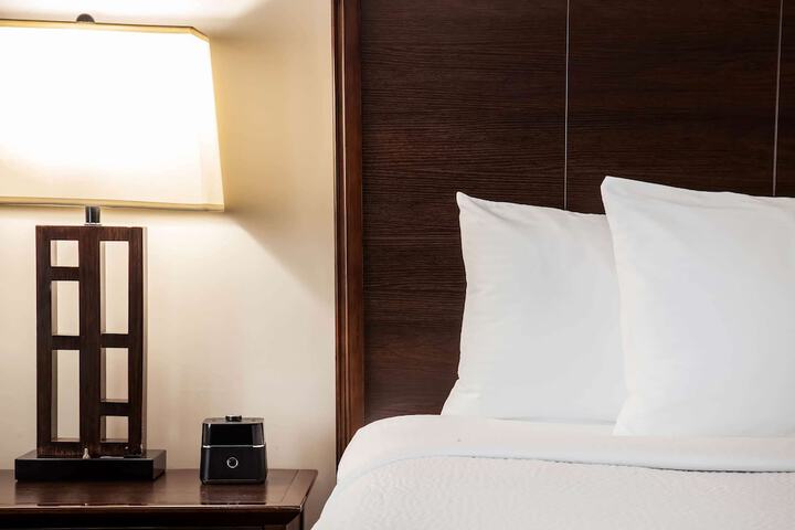 Quadruple Queen Bed (4 of 11)