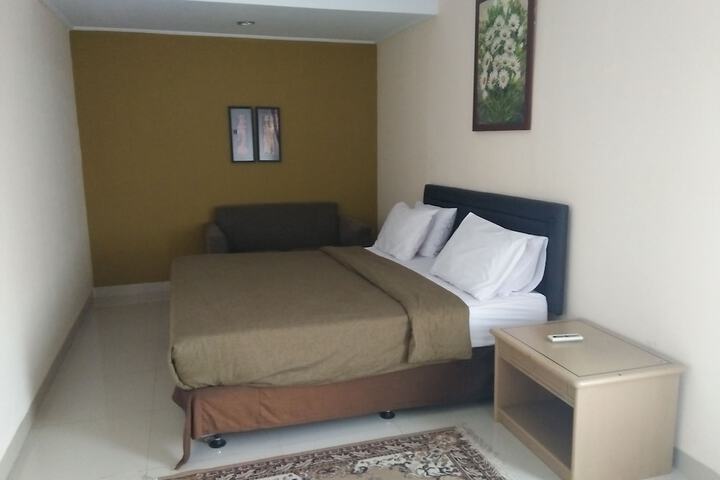 Room 22 of 184