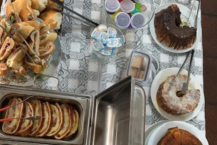 Breakfast/Coffee Service 8 of 16